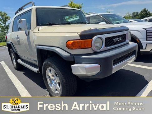 Used 2008 Toyota FJ Cruiser 4WD image 1