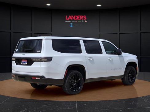 New 2026 Jeep Grand Wagoneer L Limited AWD/4WD image 3