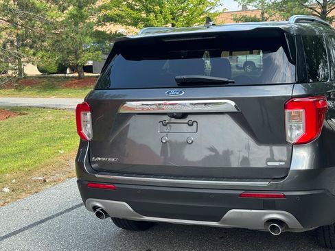 Used 2020 Ford Explorer Limited AWD/4WD image 28