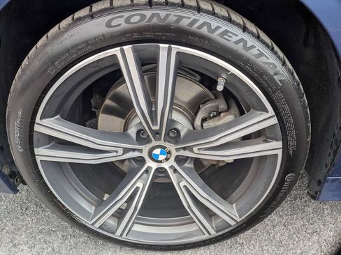 Used 2021 BMW 330i xDrive Sedan w/ Premium Package AWD/4WD image 25