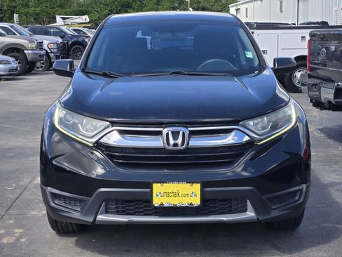 Used 2018 Honda CR-V LX image 2