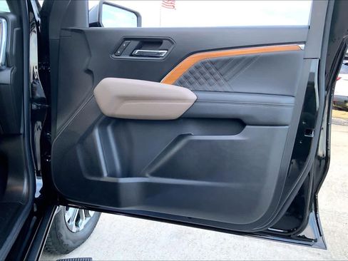 Used 2026 GMC Canyon Denali image 40