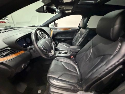 Used 2016 Lincoln MKC Reserve w/ Lincoln MKC Climate Package image 20