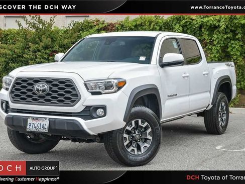 Used 2022 Toyota Tacoma TRD Off-Road image 1