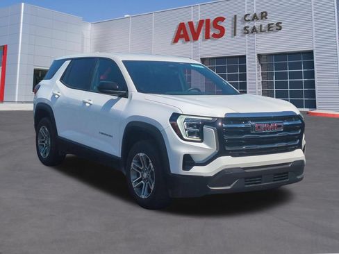 Used 2025 GMC Terrain Elevation AWD/4WD image 3