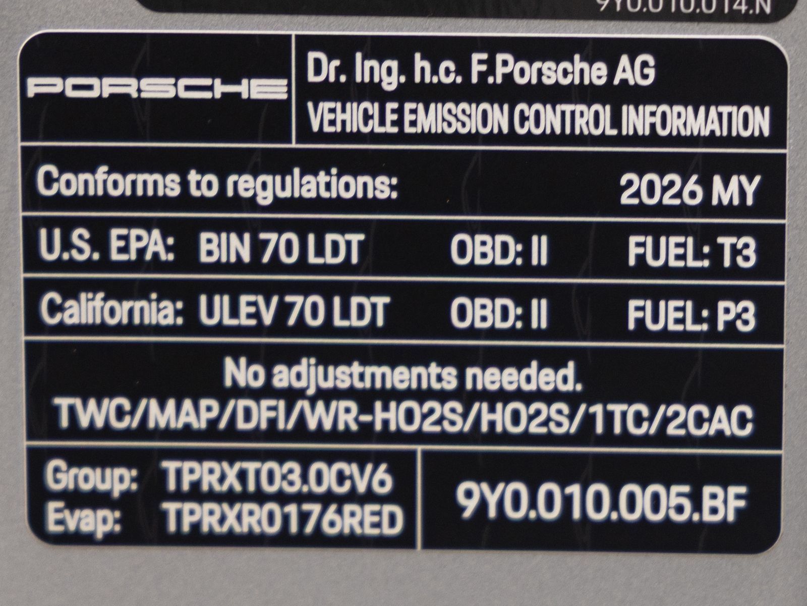 Certified 2026 Porsche Cayenne AWD/4WD image 37