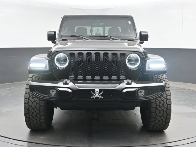 Used 2023 Jeep Gladiator Overland AWD/4WD image 3