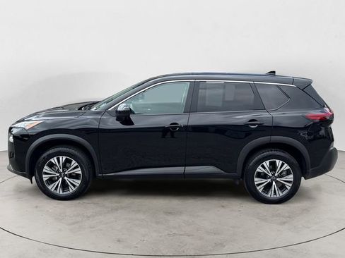 Used 2023 Nissan Rogue SV AWD/4WD image 2