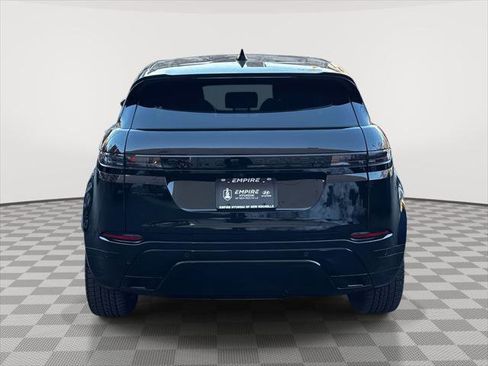 Used 2025 Land Rover Range Rover Evoque Dynamic SE image 5