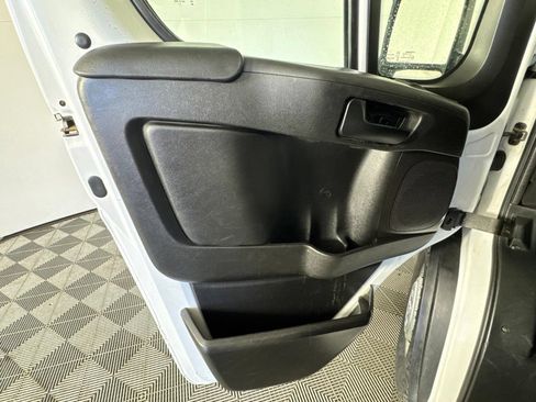 Used 2023 RAM ProMaster 2500 FWD image 22