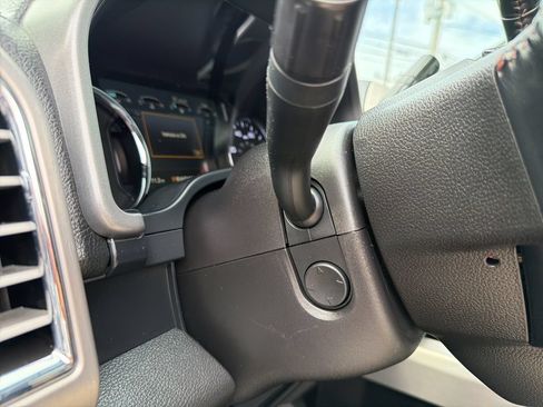 Used 2018 Ford F250 Platinum w/ Platinum Ultimate Package AWD/4WD image 66