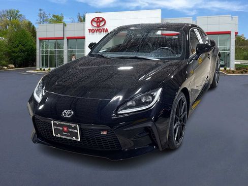 Used 2023 Toyota GR86 Premium w/ ALL Weather Mat Package (TMS) RWD image 1