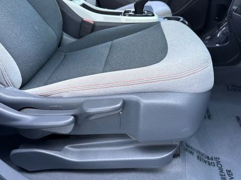 Used 2020 Chevrolet Bolt LT FWD image 23