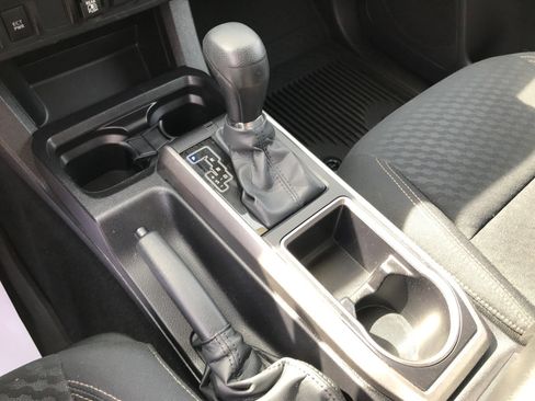 Certified 2023 Toyota Tacoma 4x4 Double Cab w/ Trail Edition image 23