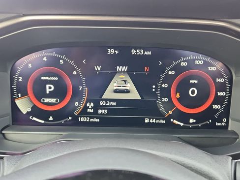 Used 2024 Nissan Z Performance w/ Floor Mat Package image 22