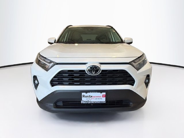 Used 2025 Toyota RAV4 XLE Premium w/ Weather Package AWD/4WD image 2