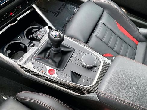 Used 2025 BMW M2 w/ Lighting Package image 18