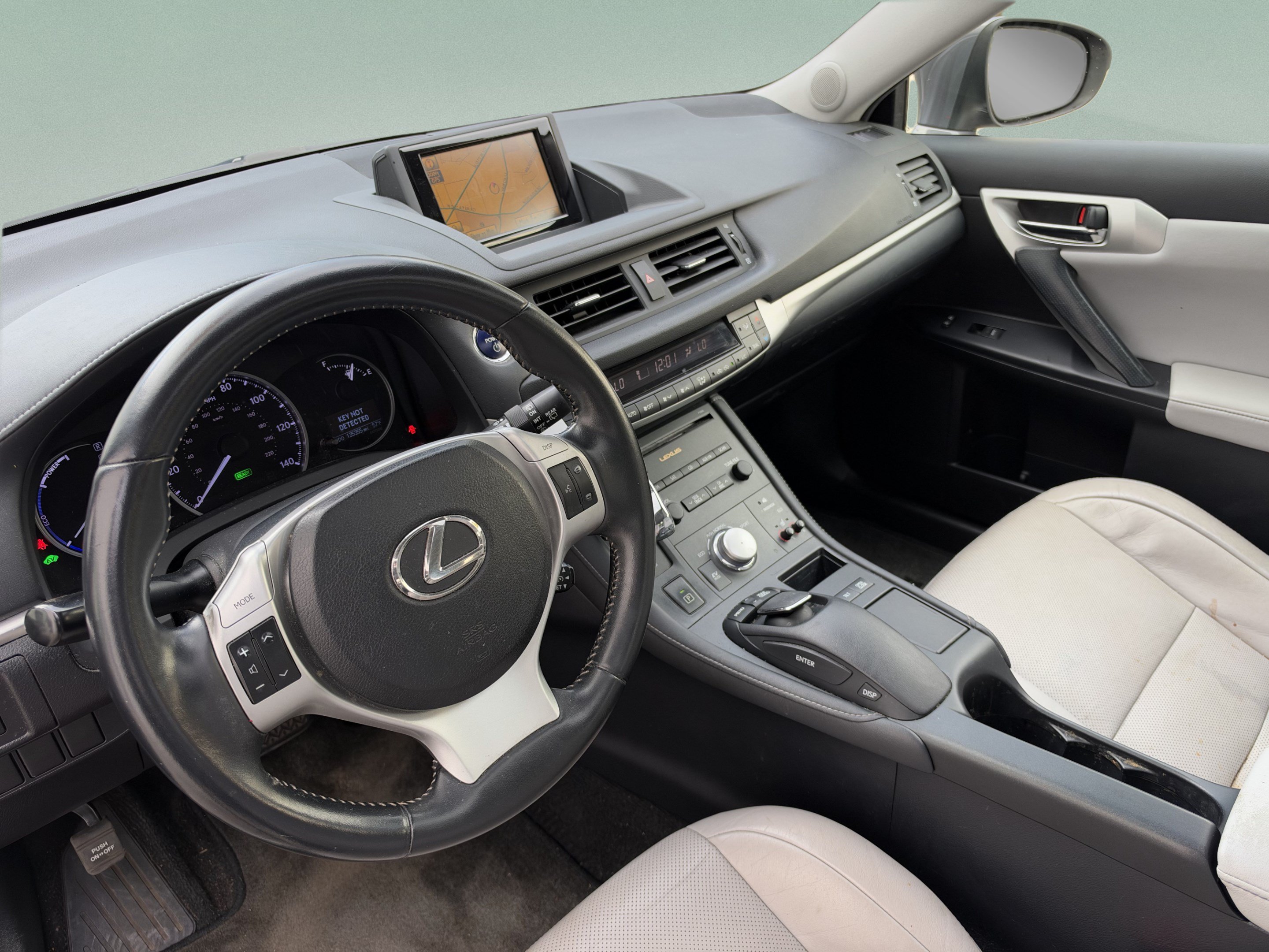 Used 2012 Lexus CT 200h Premium w/ Leather Pkg FWD image 30