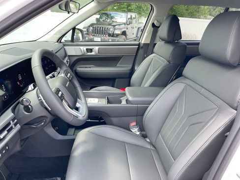Used 2026 Hyundai Santa Fe SEL FWD image 38