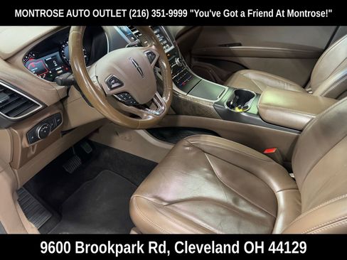 Used 2018 Lincoln MKX Reserve w/ Lincoln MKX Climate Package image 13