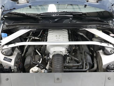 Used 2011 Aston Martin V8 Vantage Coupe RWD image 73