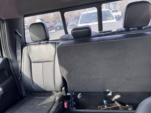 Used 2019 Ford F150 Lariat w/ Trailer Tow Package image 10