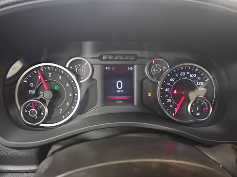 New 2026 RAM 2500 Tradesman AWD/4WD image 15