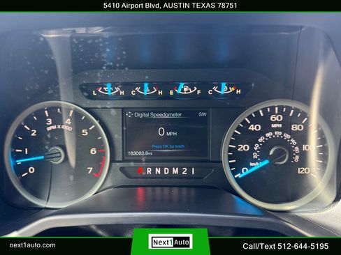 Used 2015 Ford F150 XLT w/ Equipment Group 302A Luxury AWD/4WD image 22