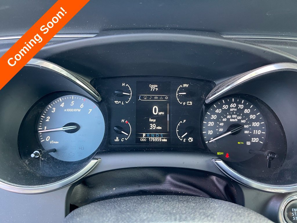 Used 2021 Toyota Sequoia Limited AWD/4WD image 17