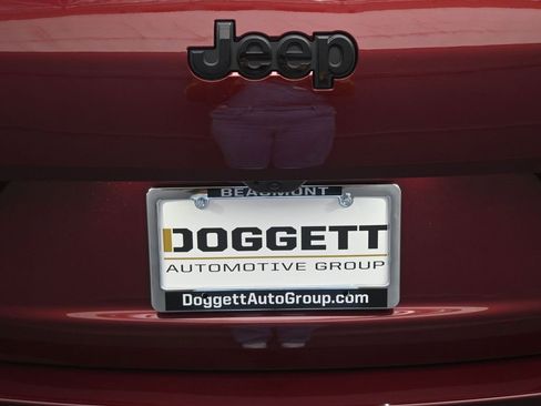 New 2025 Jeep Grand Cherokee L Limited w/ Luxury Tech Group II image 25