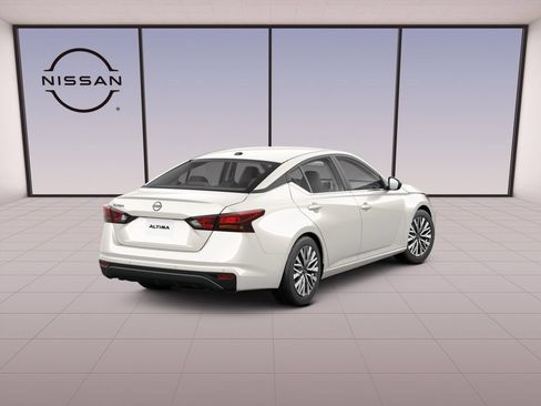 New 2026 Nissan Altima 2.5 SV FWD image 5