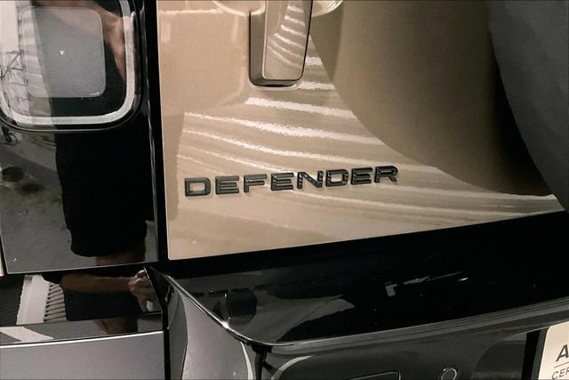Certified 2026 Land Rover Defender 110 S AWD/4WD image 7