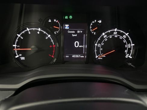 Used 2022 Toyota 4Runner SR5 Premium w/ Moonroof Package image 12