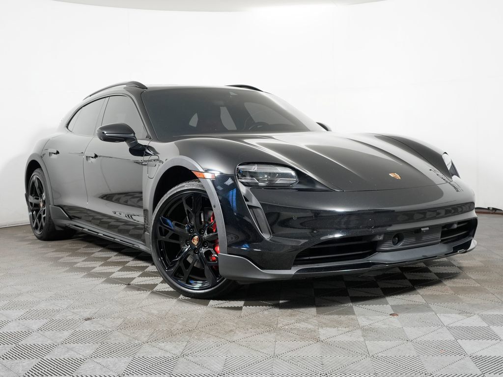 Certified 2024 Porsche Taycan 4S AWD/4WD image 9