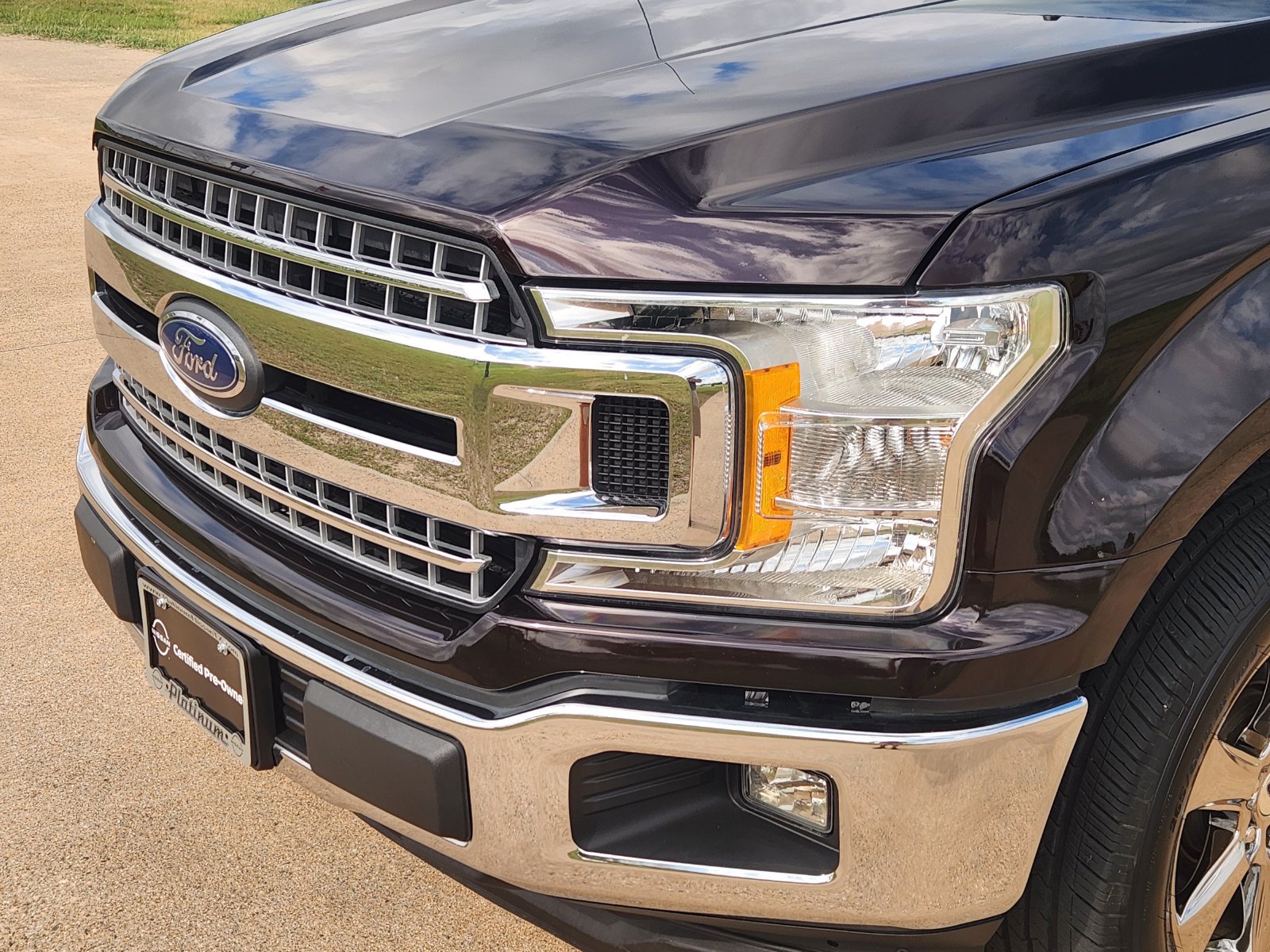 Used 2020 Ford F150 XLT w/ Equipment Group 302A Luxury RWD image 10