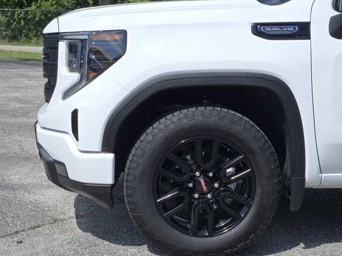 Certified 2024 GMC Sierra 1500 Elevation w/ X31 Off-Road Package AWD/4WD image 8