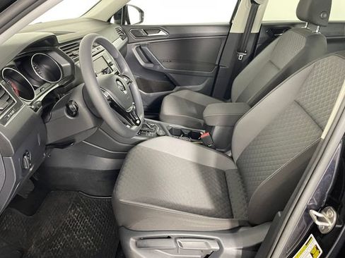 Used 2018 Volkswagen Tiguan S AWD/4WD image 2