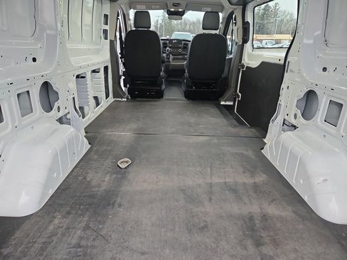 Certified 2023 Ford Transit 150 Low Roof AWD image 19