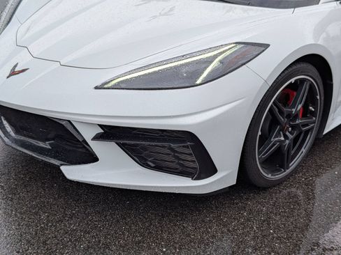 Used 2020 Chevrolet Corvette Stingray Coupe w/ Engine Appearance Package RWD image 9