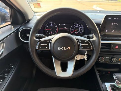 Used 2024 Kia Forte LXS FWD image 21