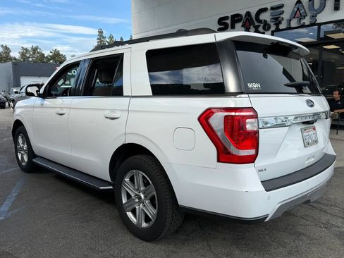 Used 2020 Ford Expedition XLT w/ Equipment Group 202A RWD image 4