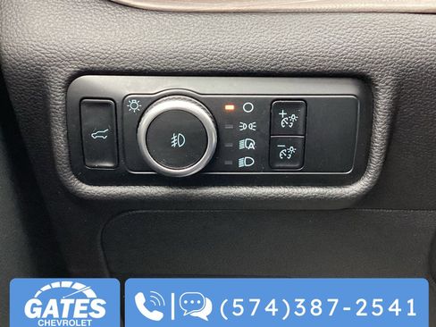 Used 2023 Ford Explorer Limited image 31