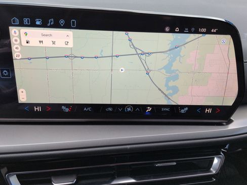 New 2026 Chevrolet Traverse LT w/ LPO, Floor Liner Package image 79