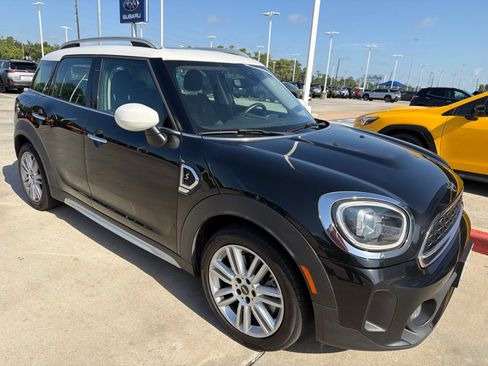 Used 2023 MINI Cooper Countryman S FWD image 4