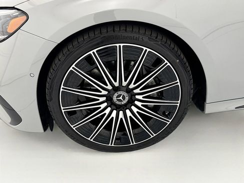 Used 2026 Mercedes-Benz E 450 4MATIC Sedan image 29