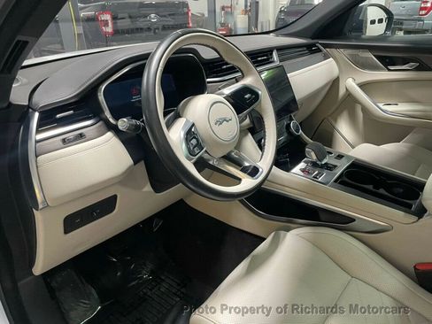 Used 2021 Jaguar F-PACE S image 12