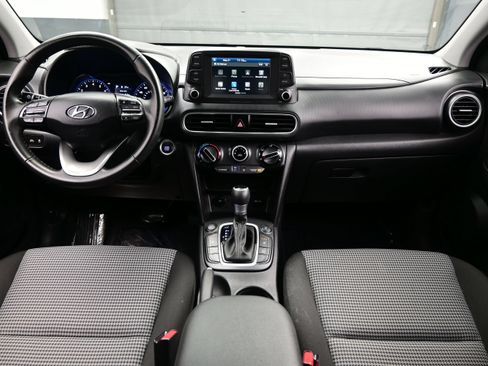 Used 2020 Hyundai Kona SEL AWD/4WD image 16