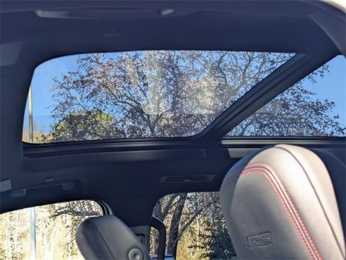 Certified 2024 Chevrolet Traverse RS image 14