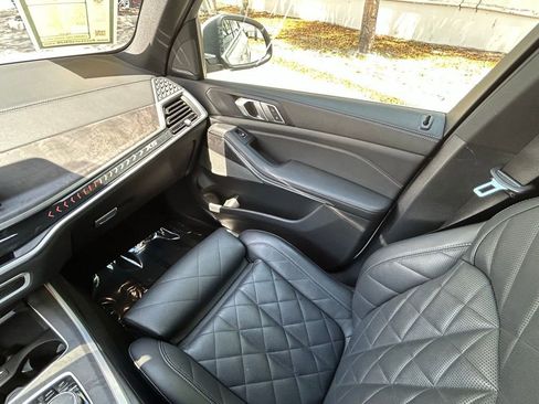 Used 2024 BMW X5 xDrive40i image 11