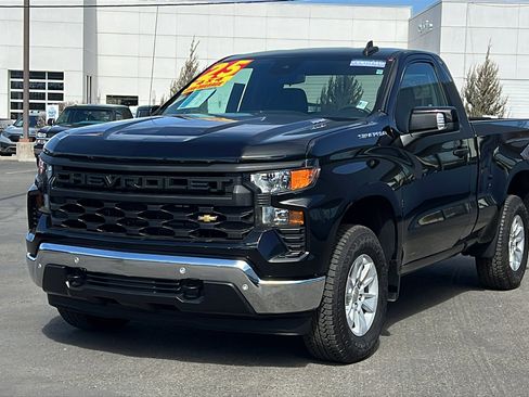 Used 2025 Chevrolet Silverado 1500 W/T w/ WT Safety Package AWD/4WD image 1